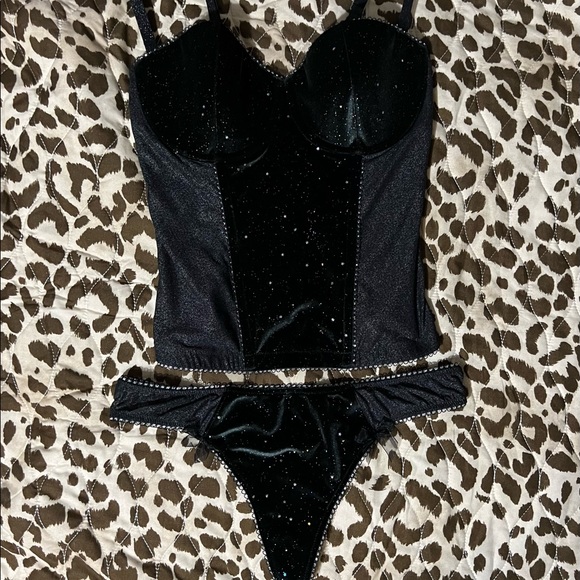 VICTORIAS SECRET Starry Galaxy Corset and thong - Picture 2 of 2